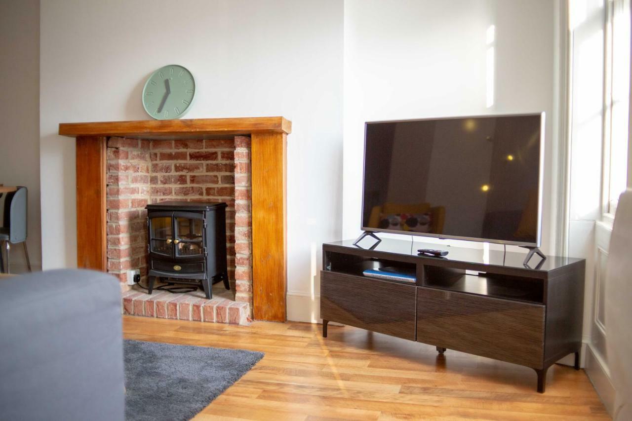 Quire Court Apartment Γκλόστερ Εξωτερικό φωτογραφία