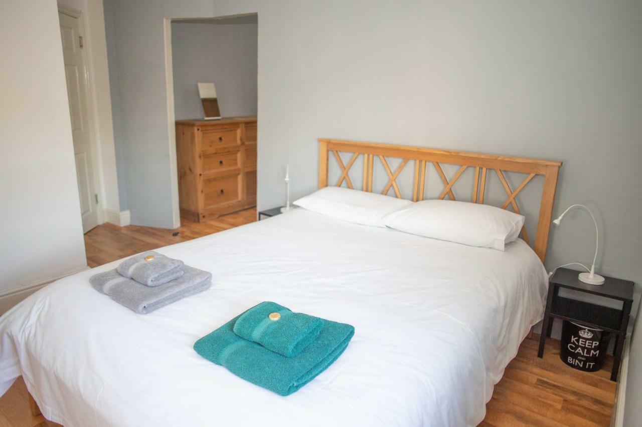Quire Court Apartment Γκλόστερ Εξωτερικό φωτογραφία